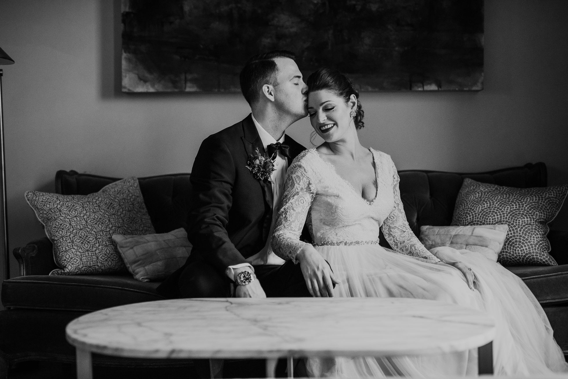 emotional nashville wedding portraits at the cordelle