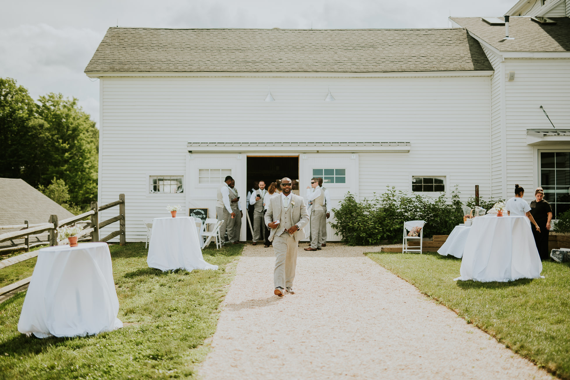 groom at South Farms Connecticut photographed by Traverse the Tides