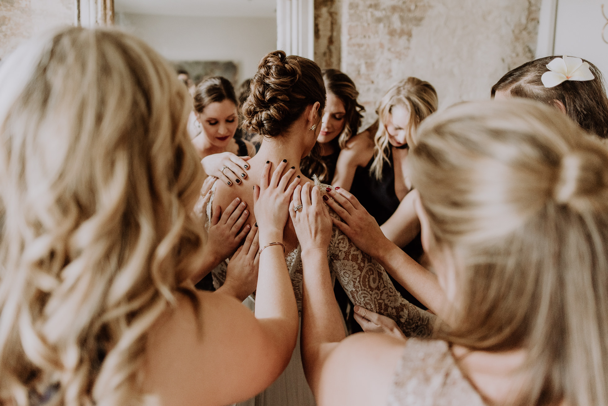 bride praying before ceremony nashville wedding