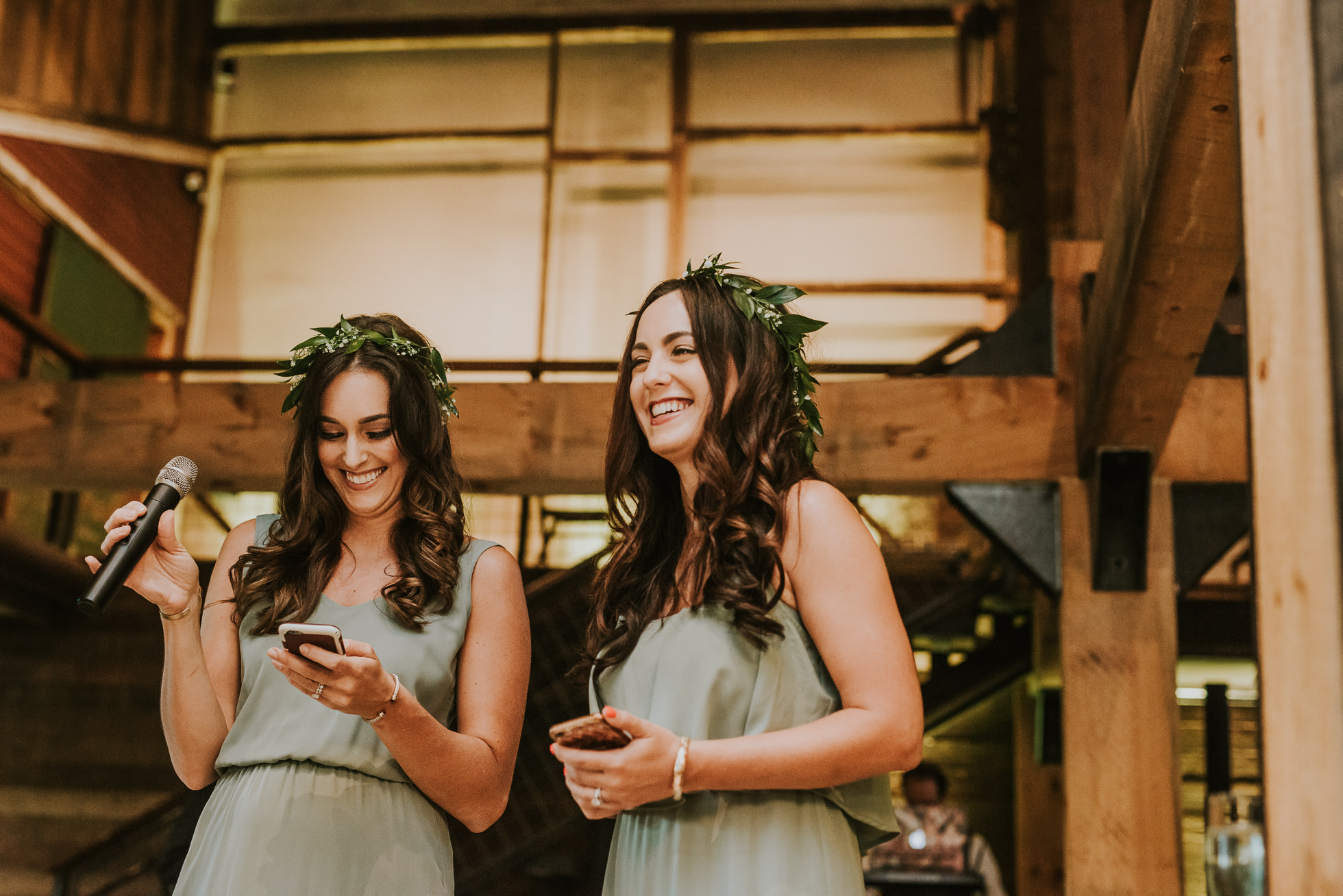 bridesmaids wedding speeches photographed by Traverse the Tides