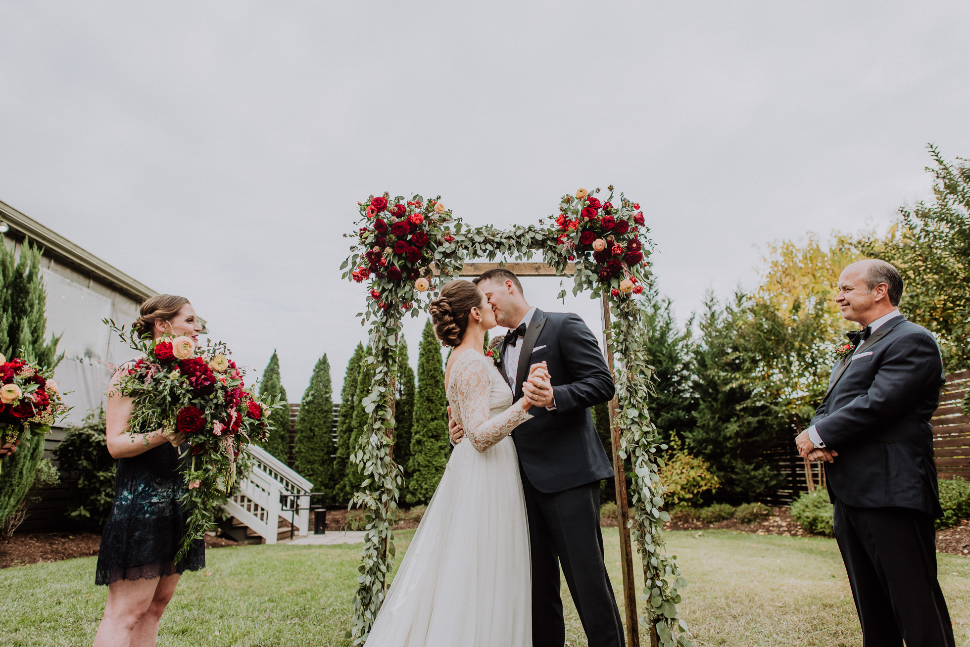 first kiss outdoor ceremony at the cordelle nashville