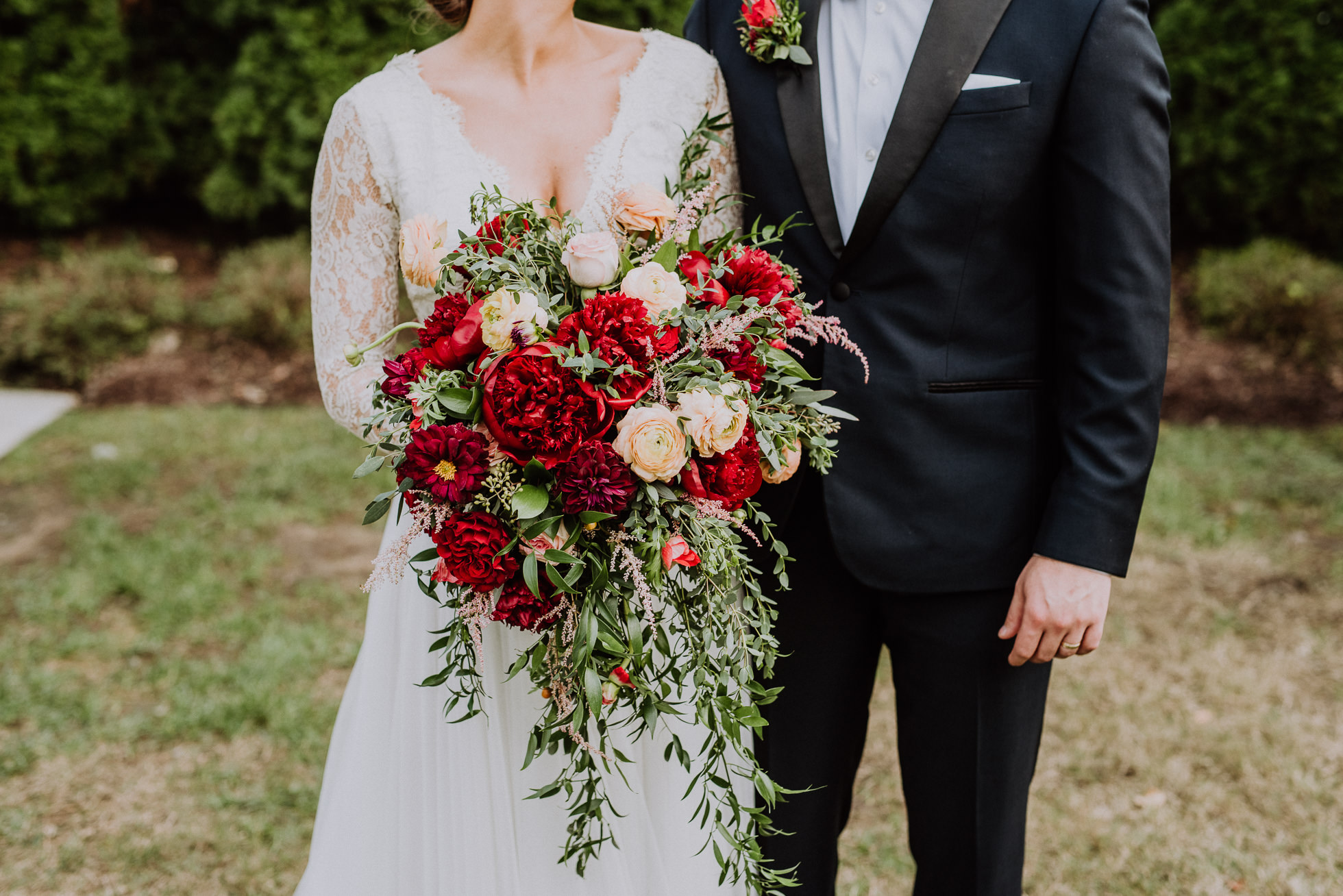 beautiful red bridal bouquet the cordelle nashville