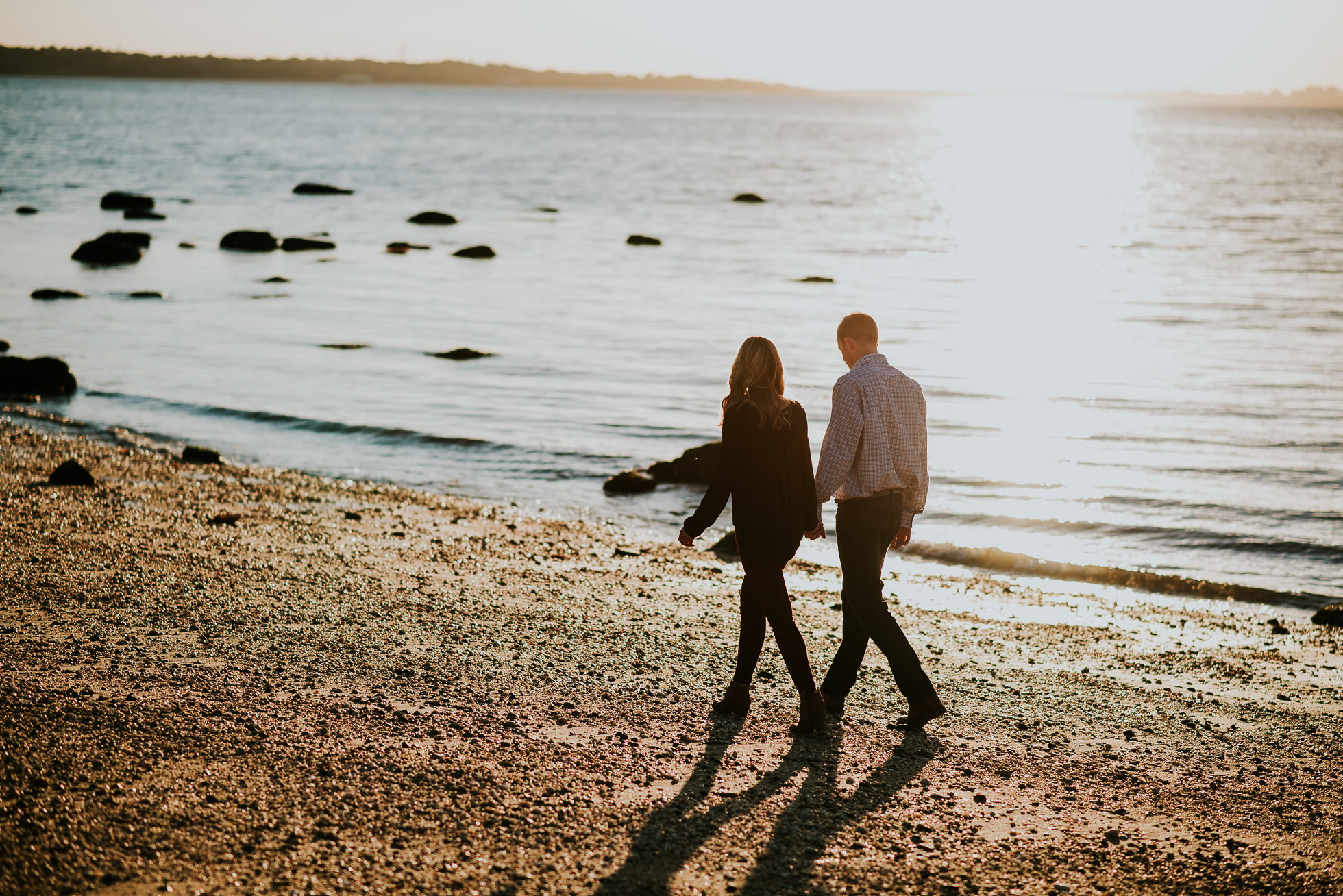 beach engagement session photographed by Traverse the Tides-2