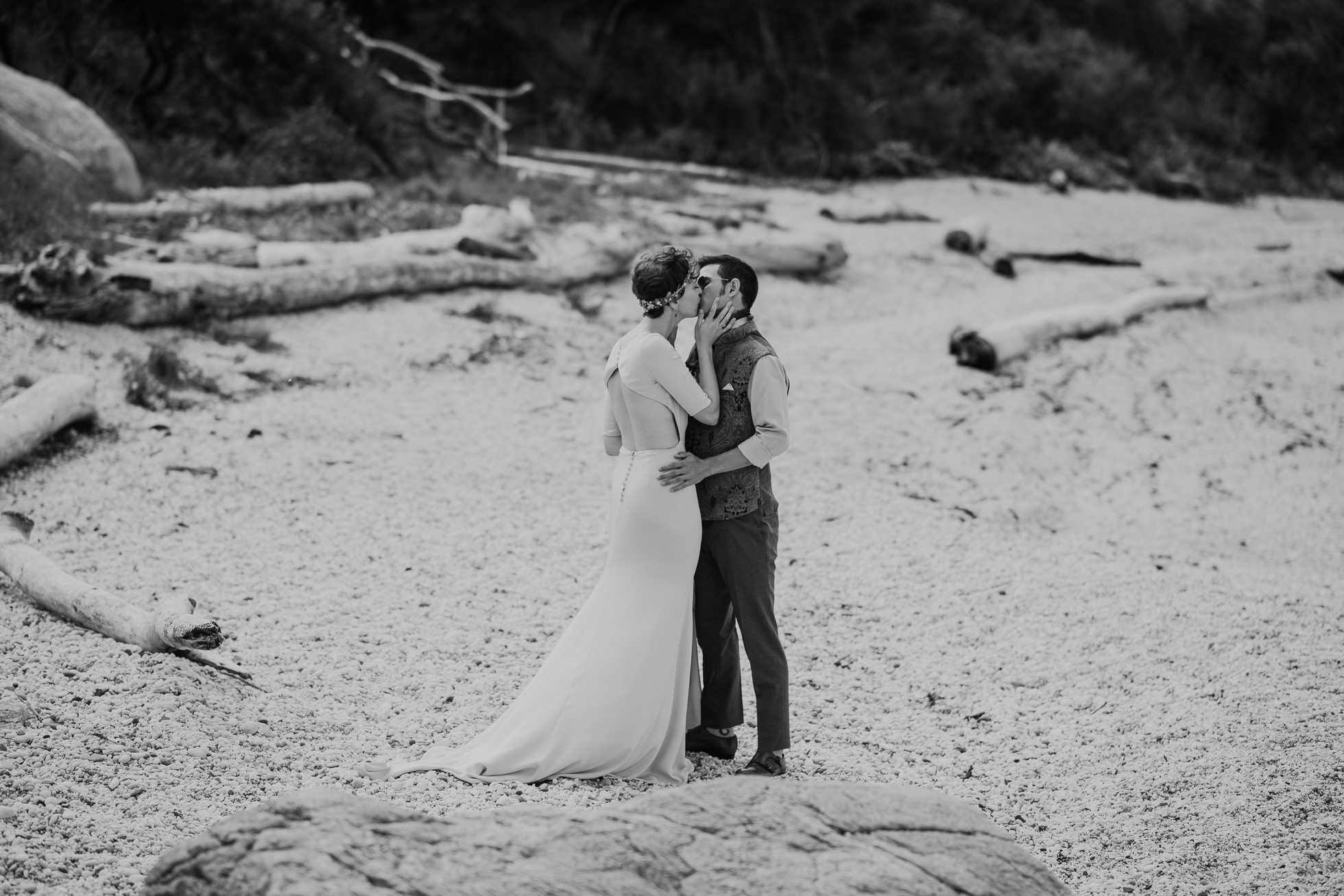 black and white wedding photos