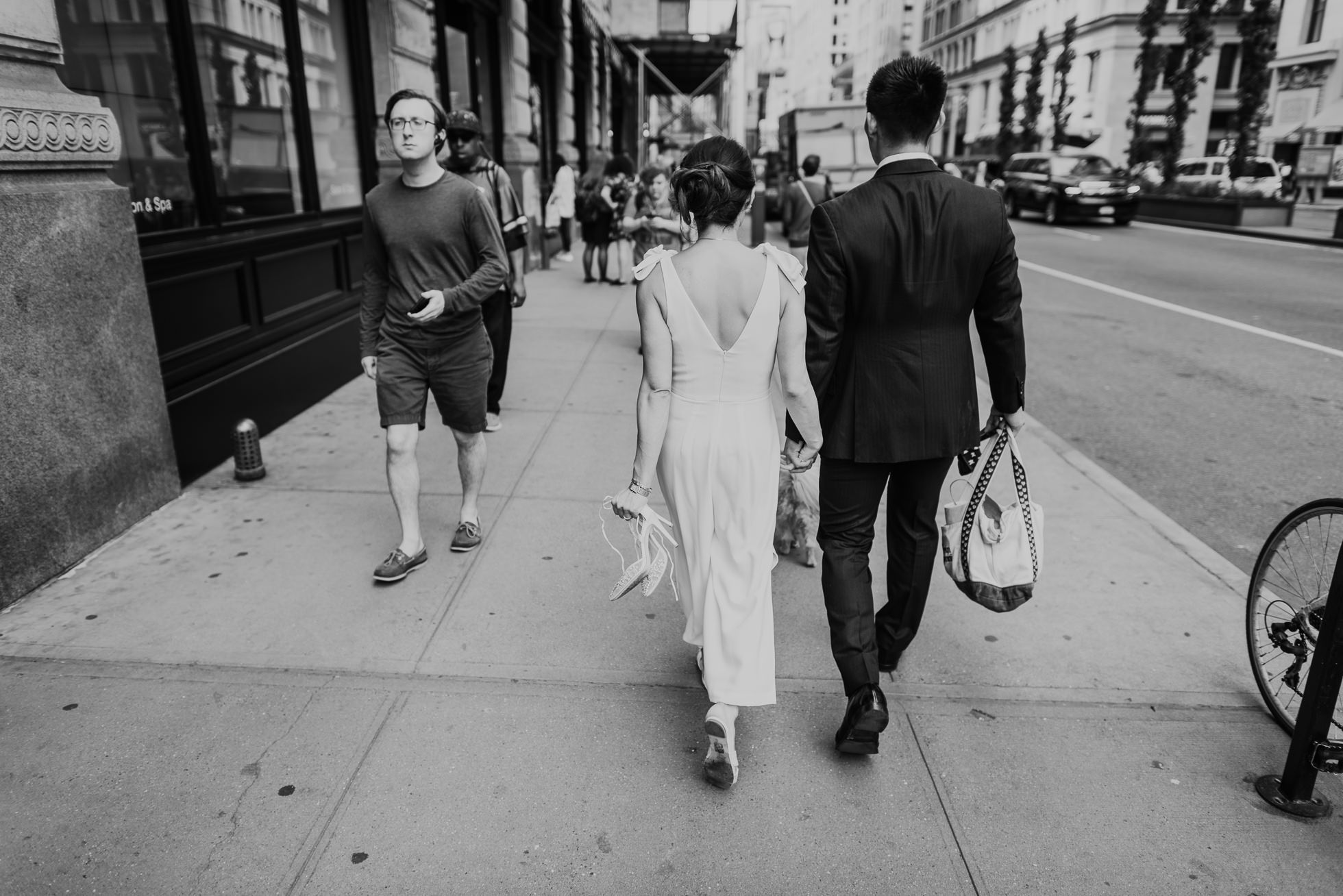 bride and groom Manhattan streets