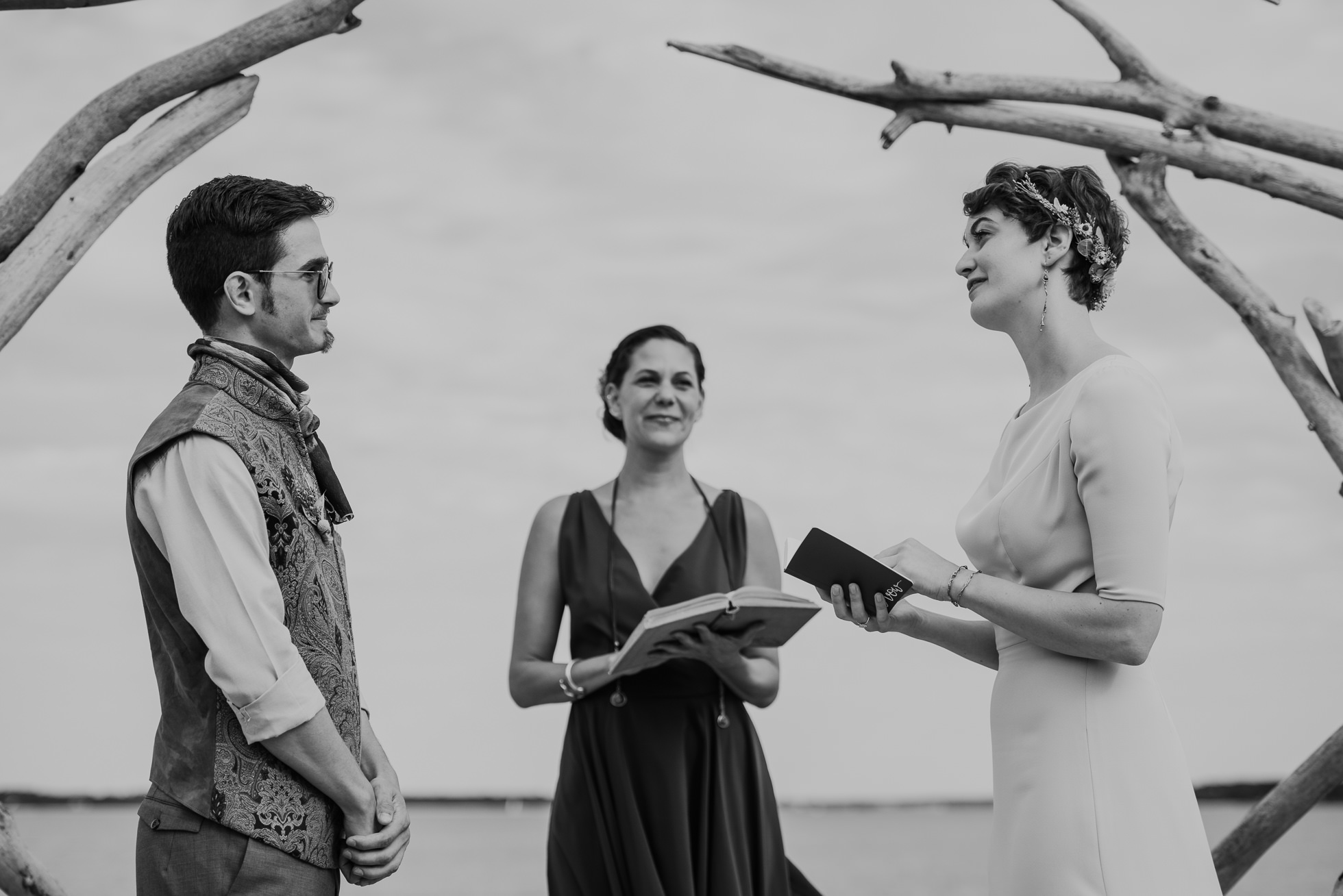 bride reading vows