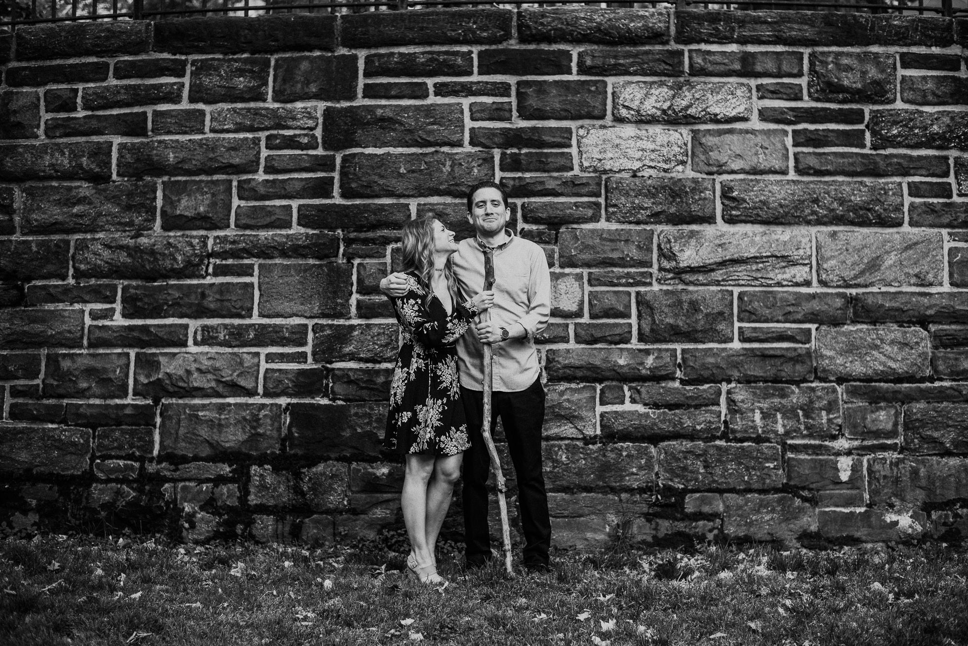 engagement photos manhattan photographed by Traverse the Tides24