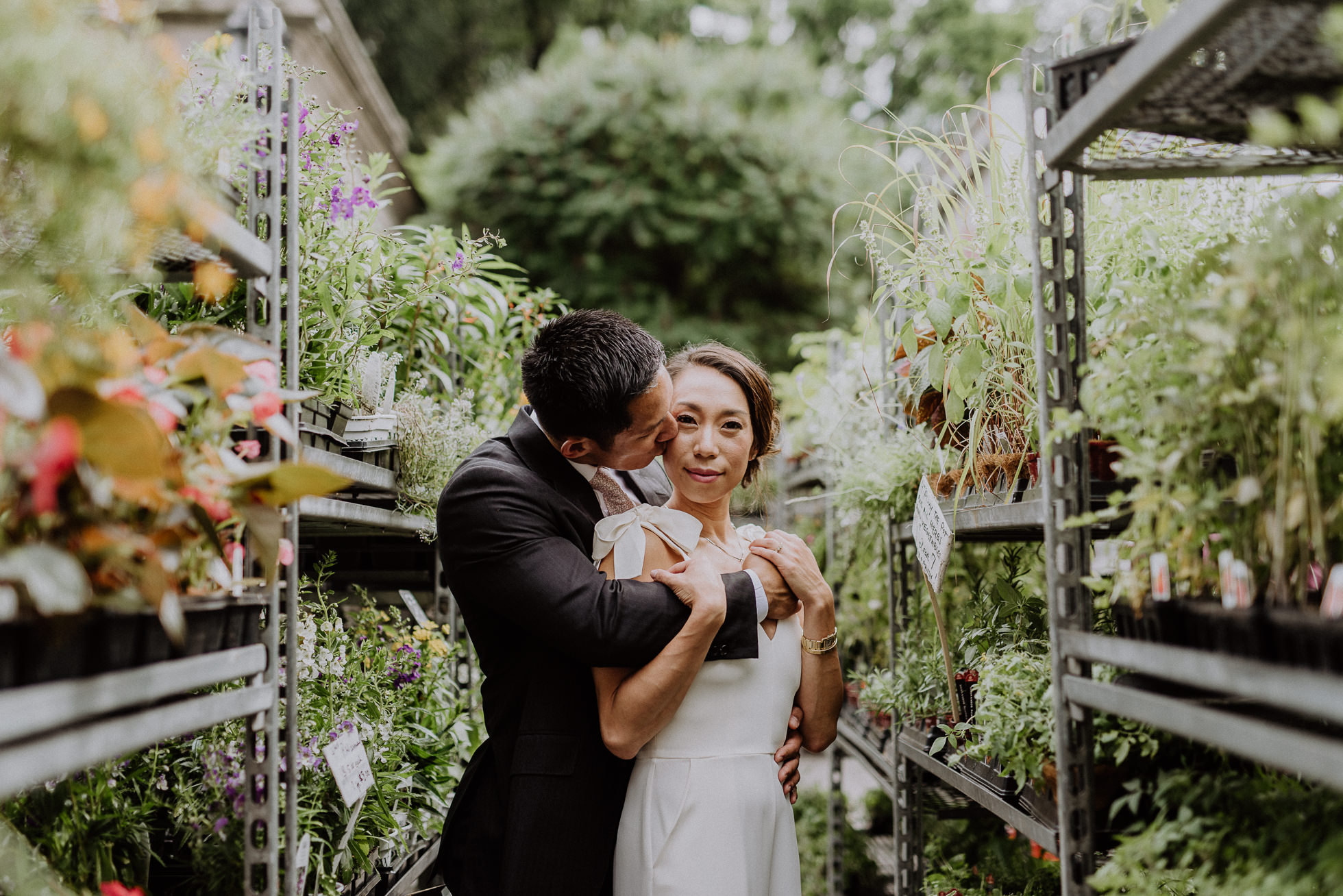 garden wedding photos