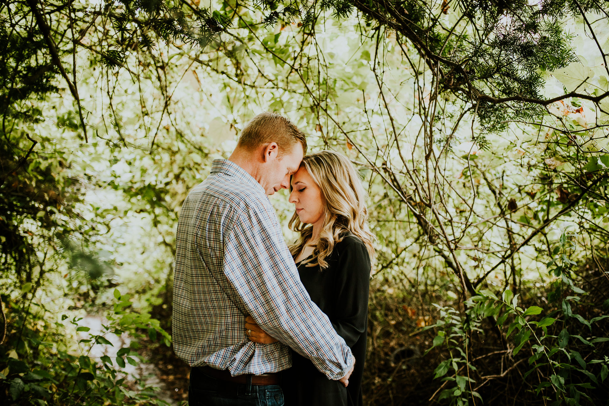 Glen Cove NY engagement session photographed by Traverse the Tides