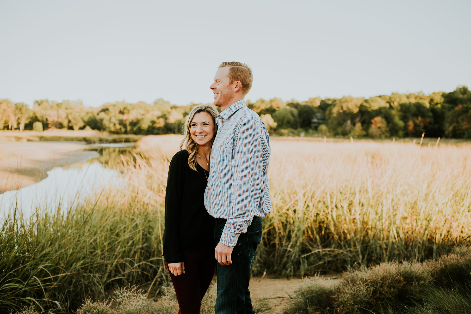 love engagement session photographed by Traverse the Tides