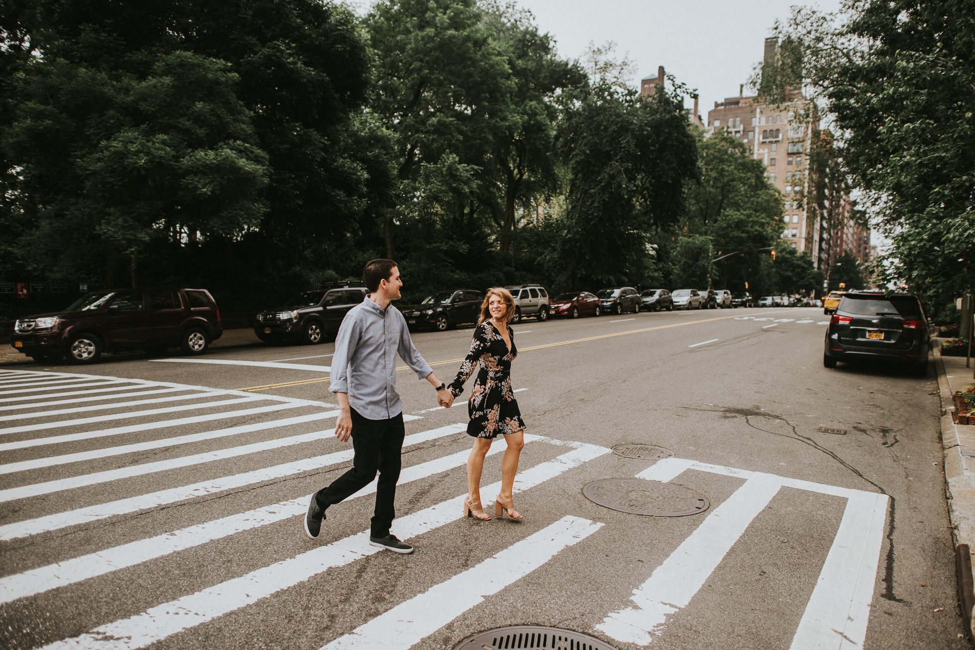 natural engagement photos photographed by Traverse the Tides28