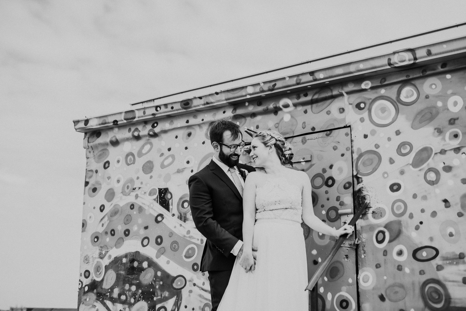 rooftop wedding portraits photographed by Traverse The Tides