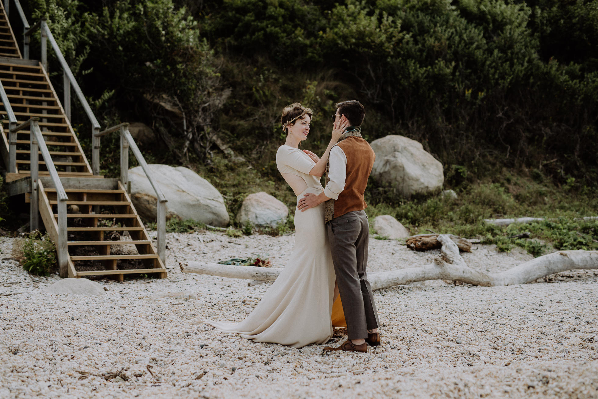 rustic wedding portraits