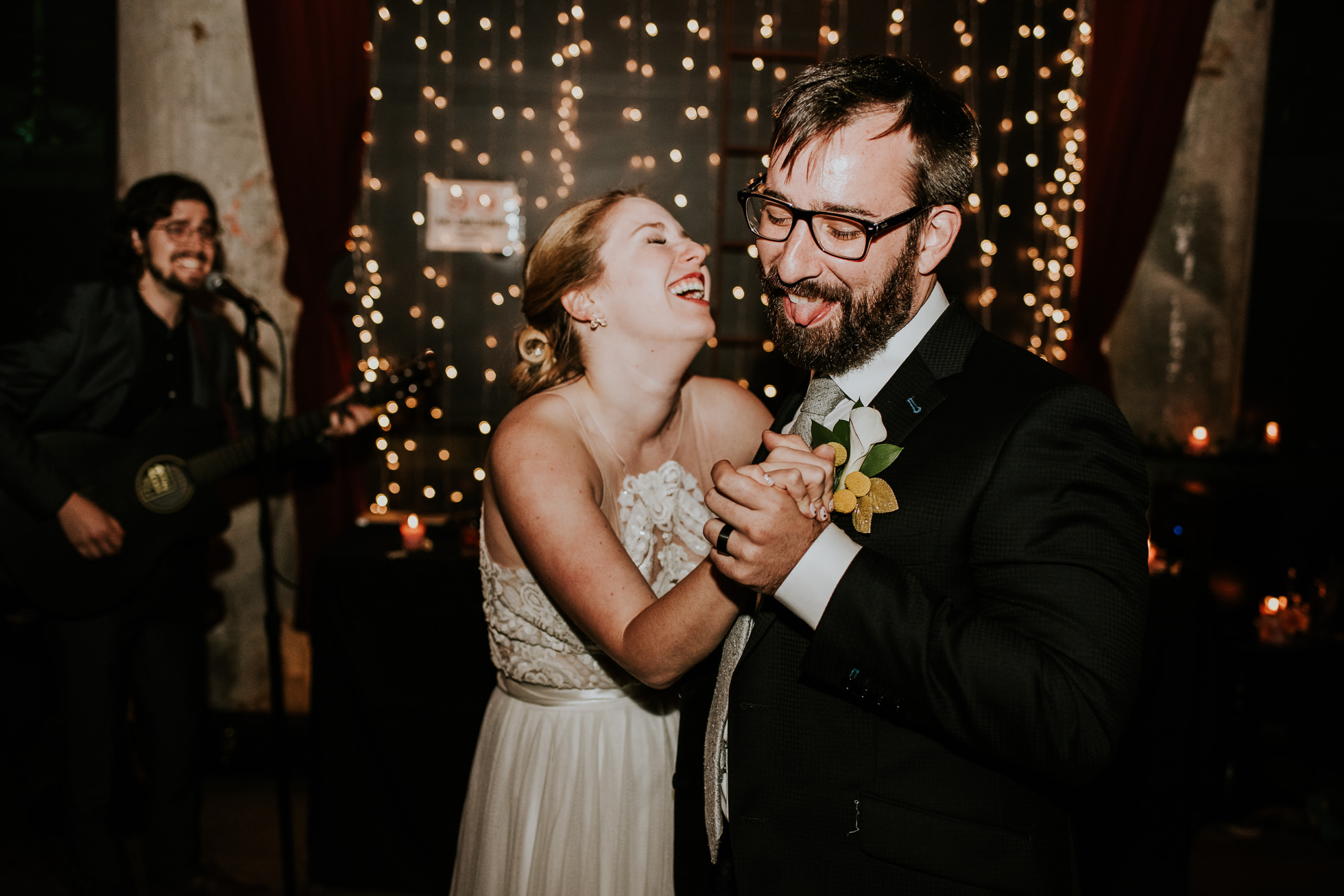 unique brooklyn wedding photographed by Traverse The Tides