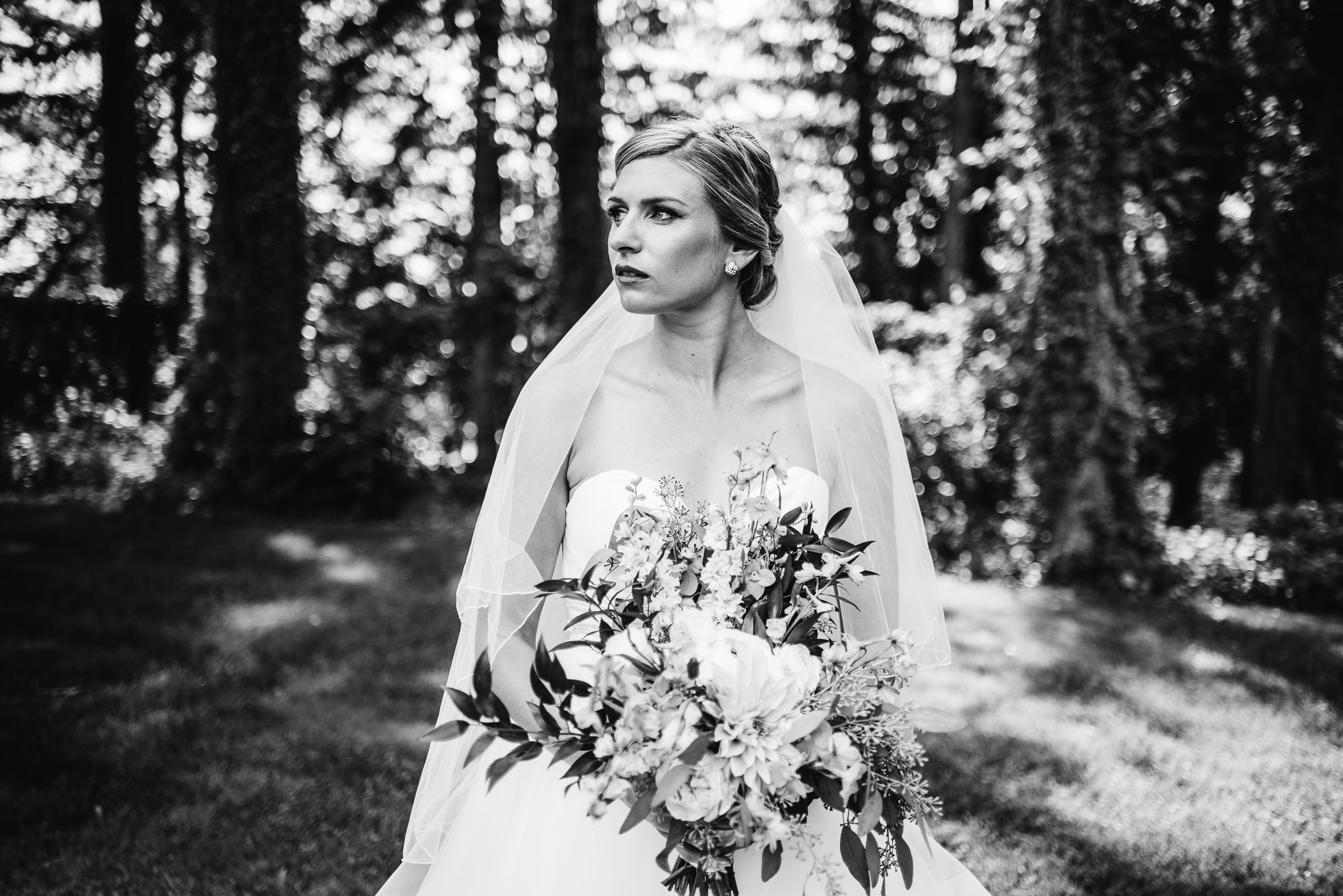 bride portrait at lyndhurst castle photographed by traverse the tides