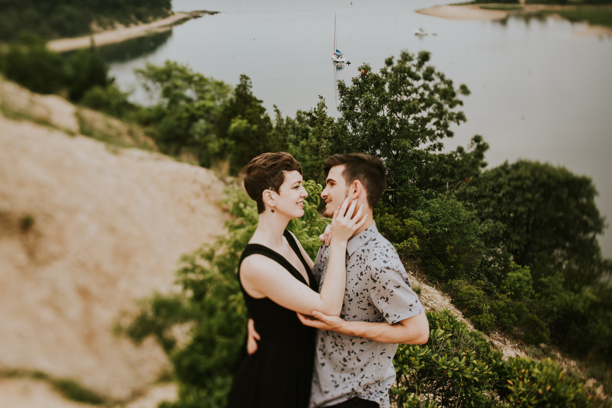 sand dunes engagement session photographed by traverse the tides