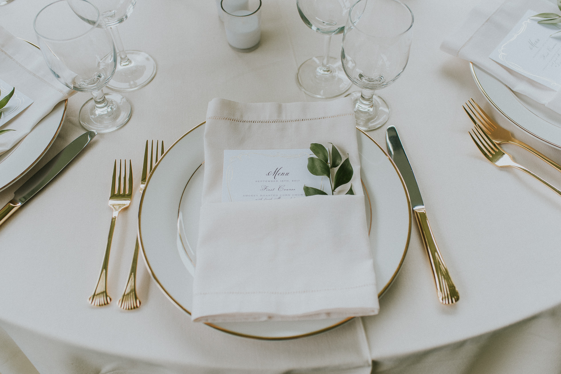 romantic table setting long island wedding