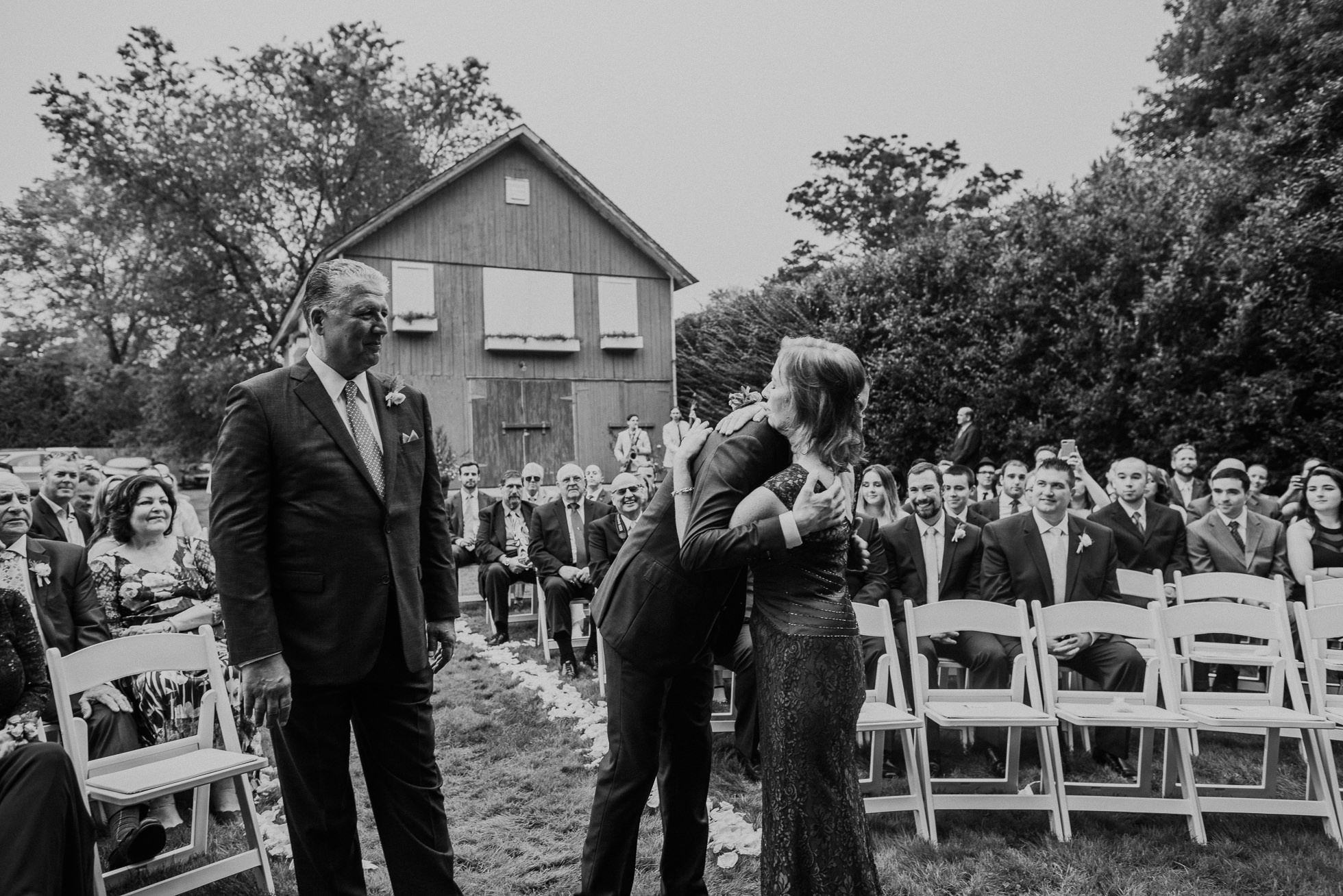 the Hedges Inn rustic wedding ceremony