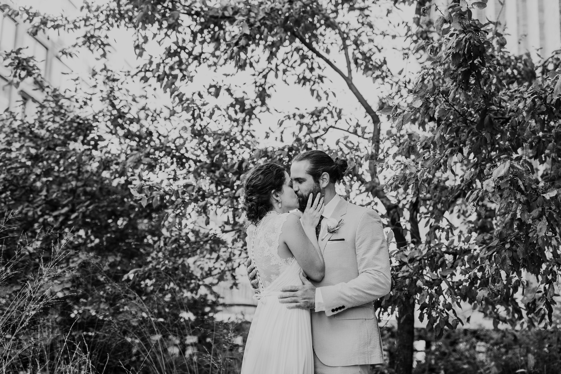 bride and groom the highline nyc