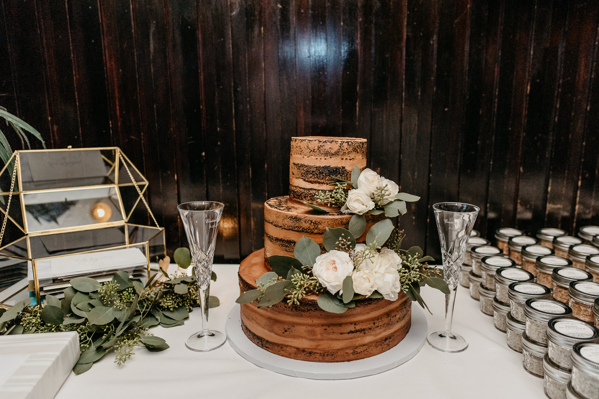 NYC rustic wedding cakes