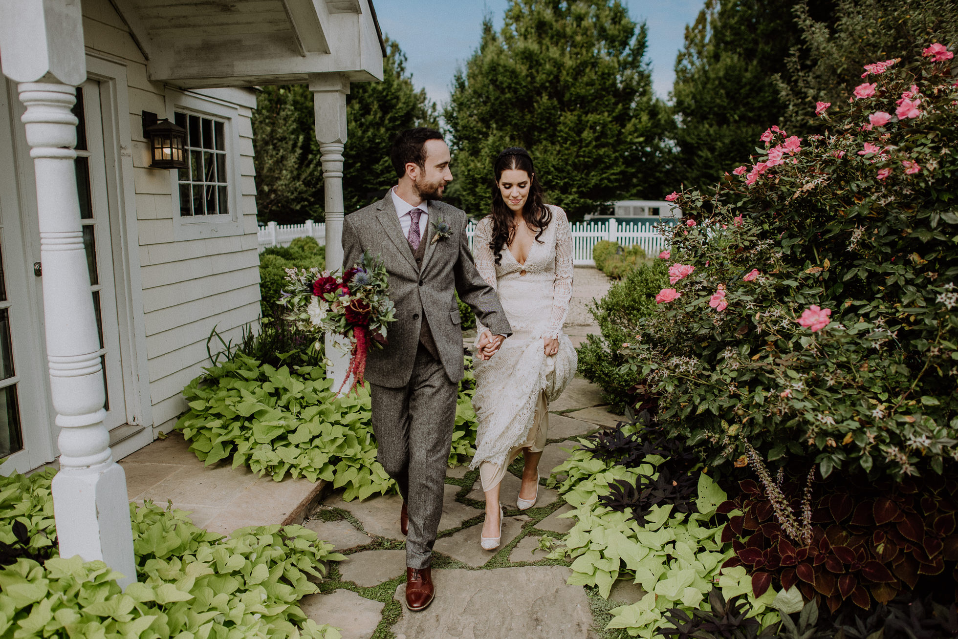 bride and groom flower garden