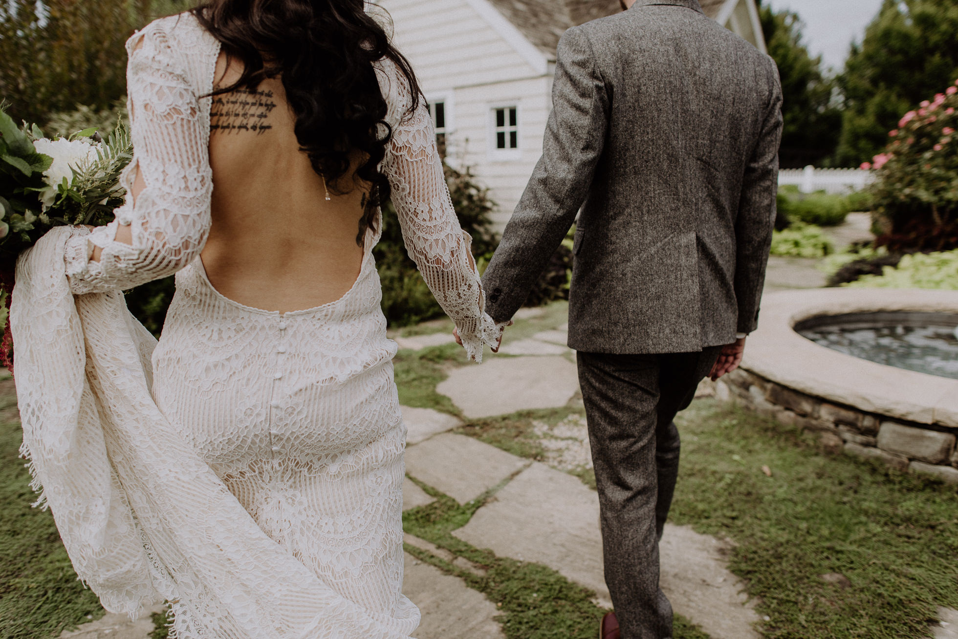 bride and groom portraits