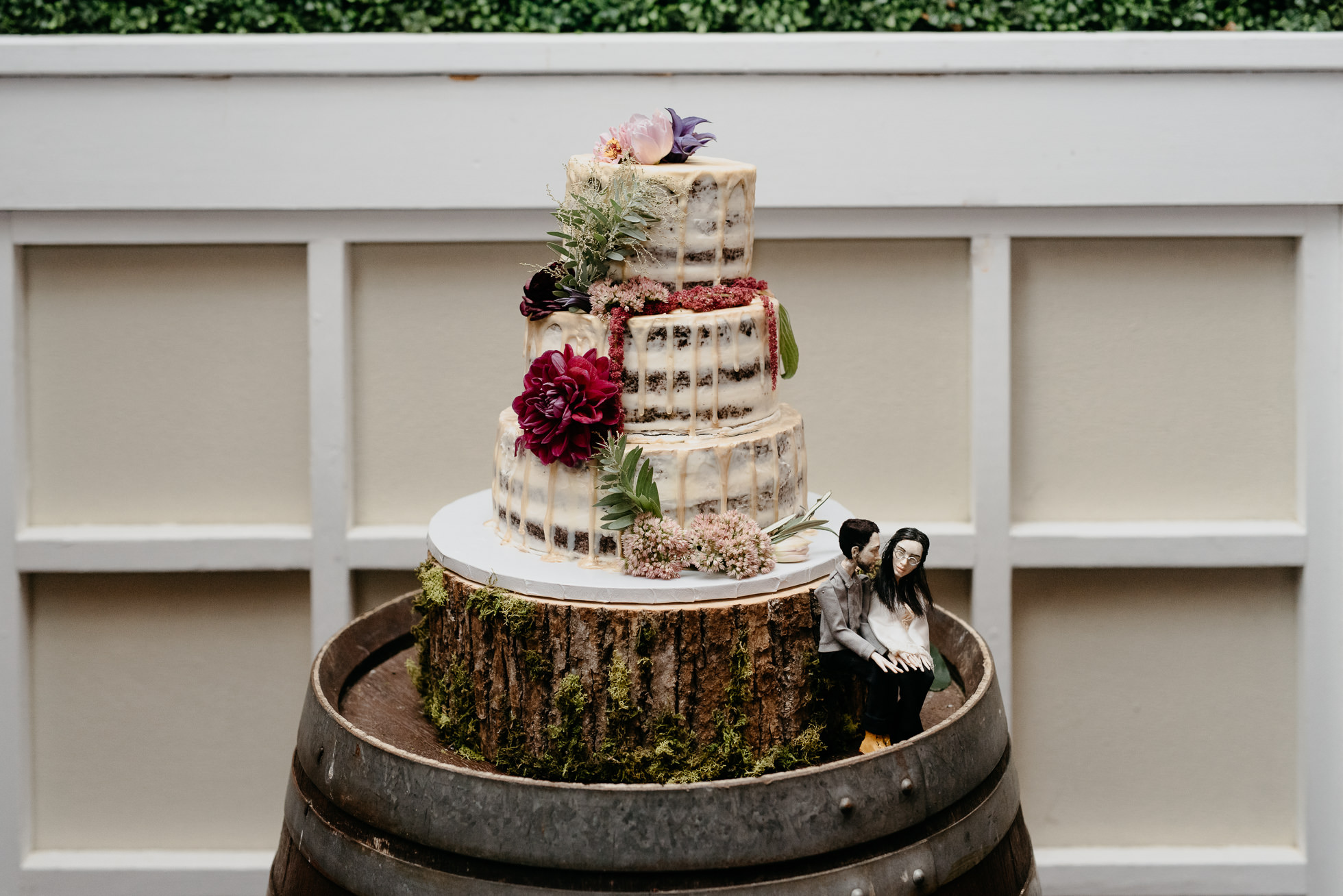 rustic wedding cake long island