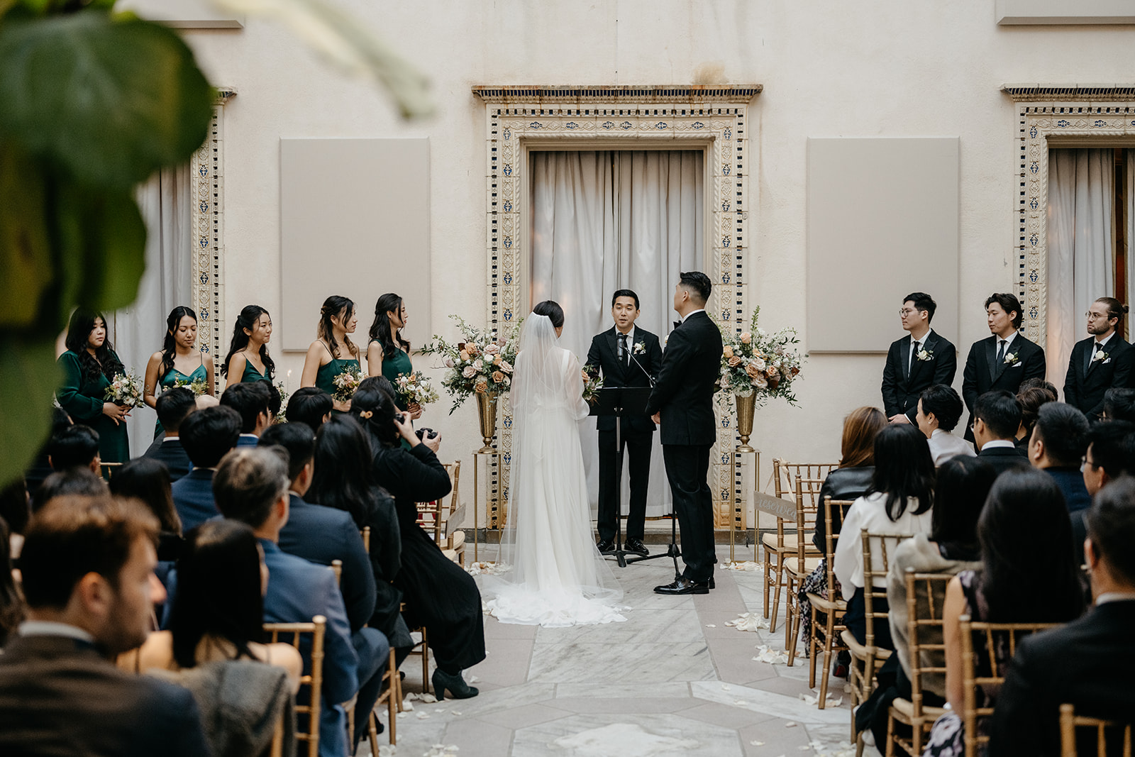 wedding ceremony village club at sands point 